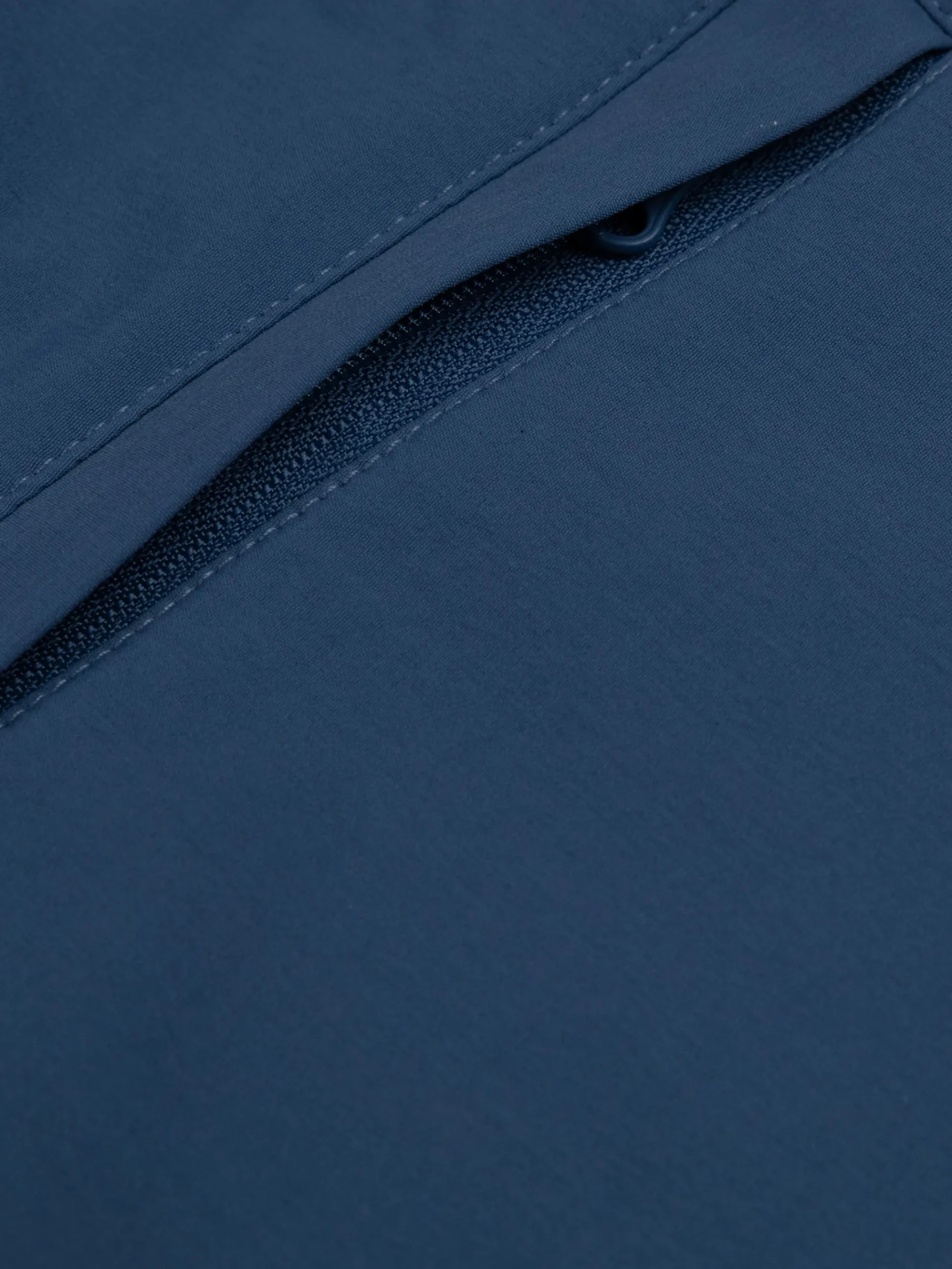 Men's Searcher Hybrid Short