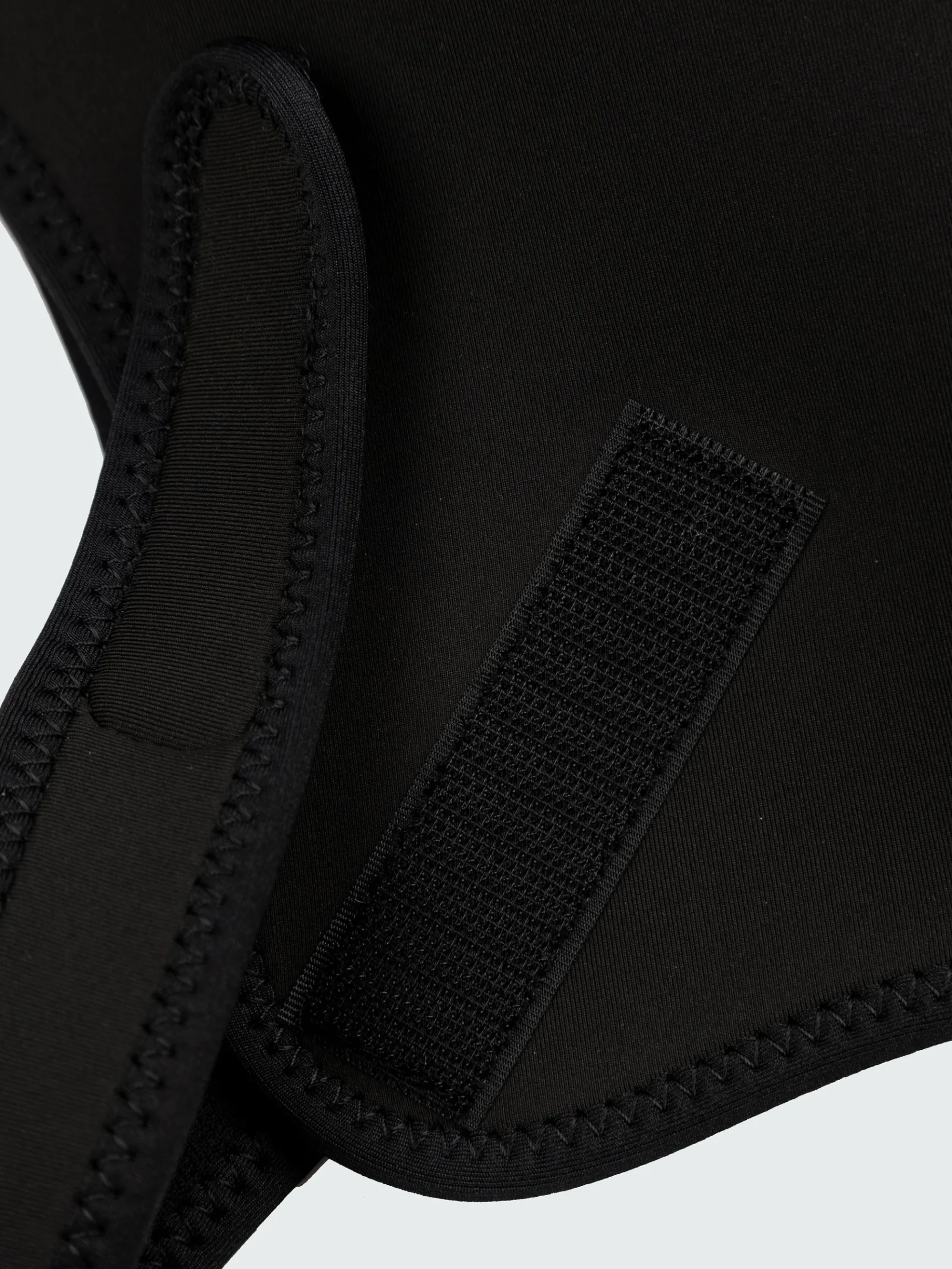 Nieuwland 2mm Yulex® Cap