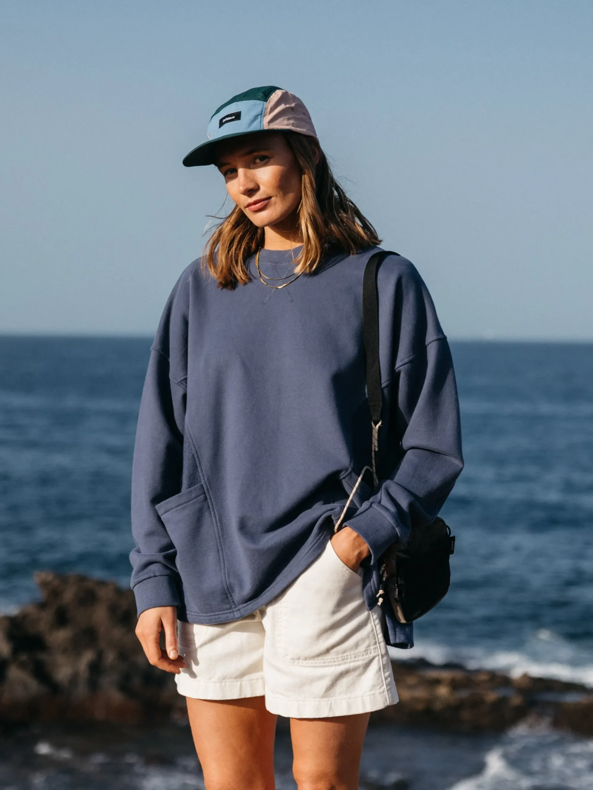 Women's Awen Sweatshirt