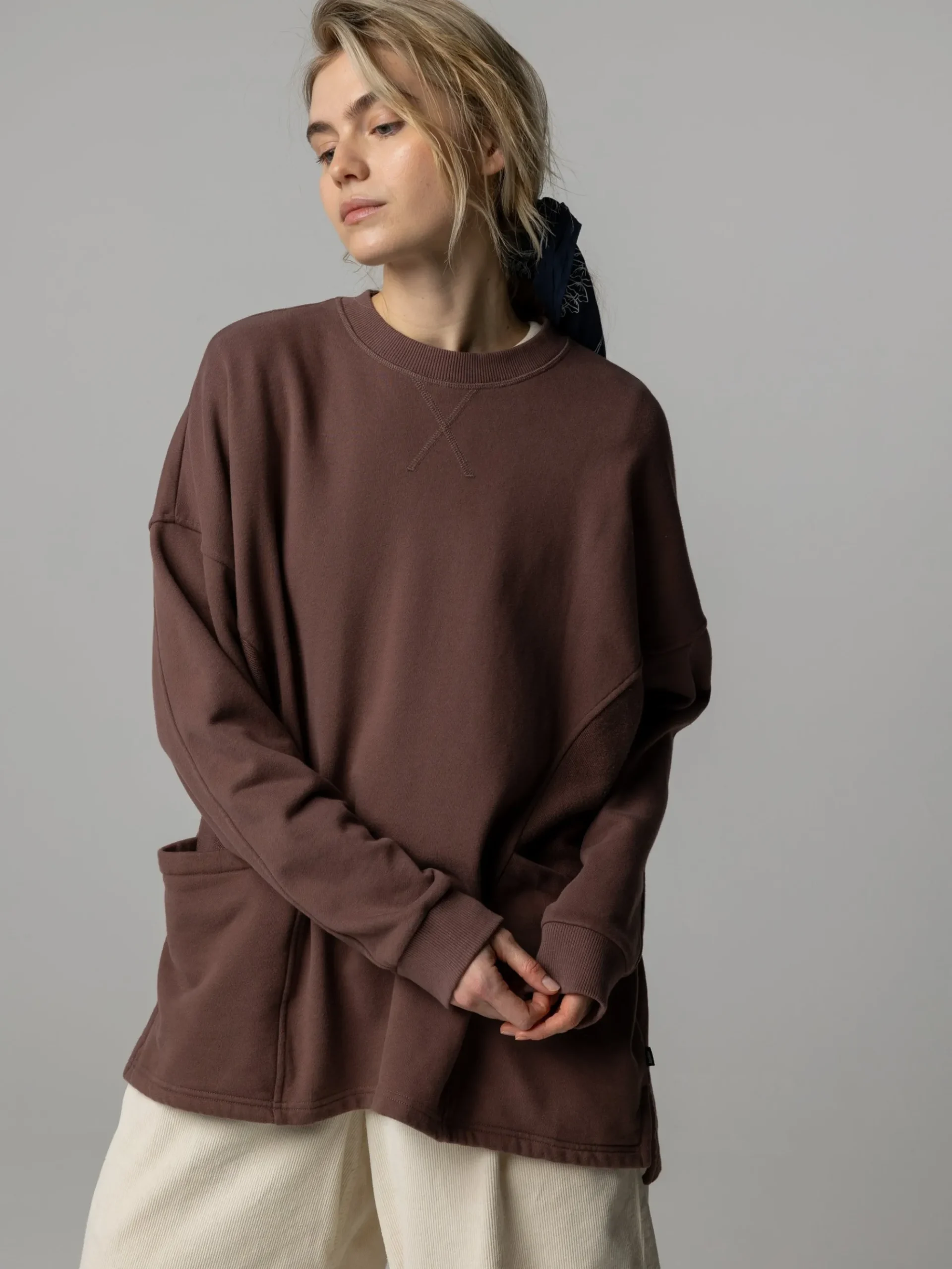 Women's Awen Sweatshirt