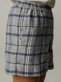 Women's Melza Checked Short