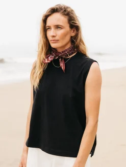 Women's Meskel Vest