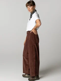 Women's Studio Cord Trouser