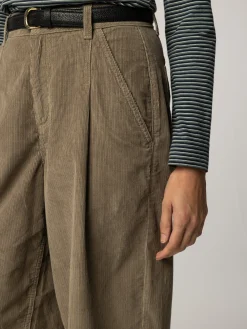 Women's Studio Light Cord Trouser